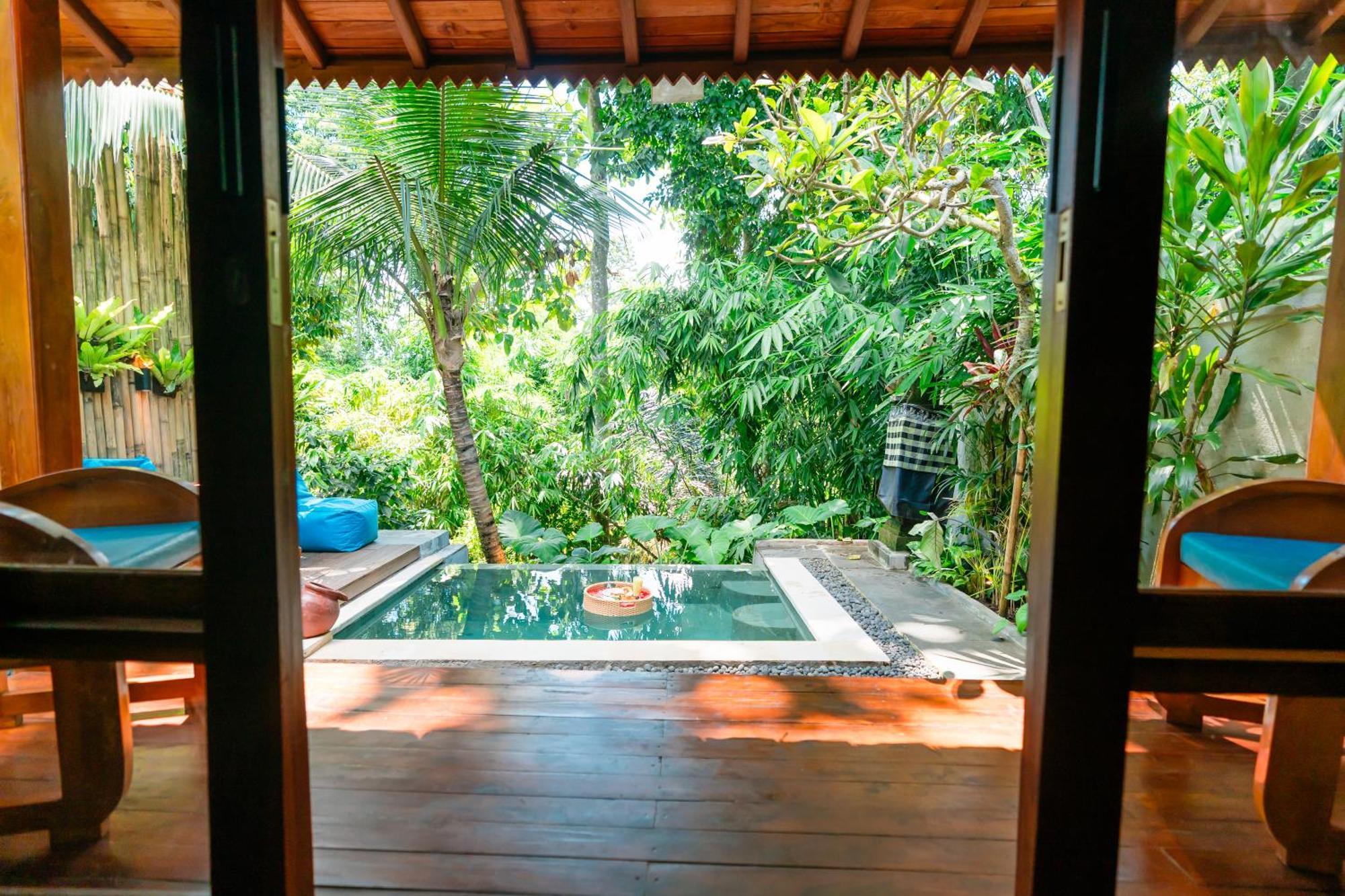 Ngesil Private Joglo & Pool Hotel Ubud  Exterior photo